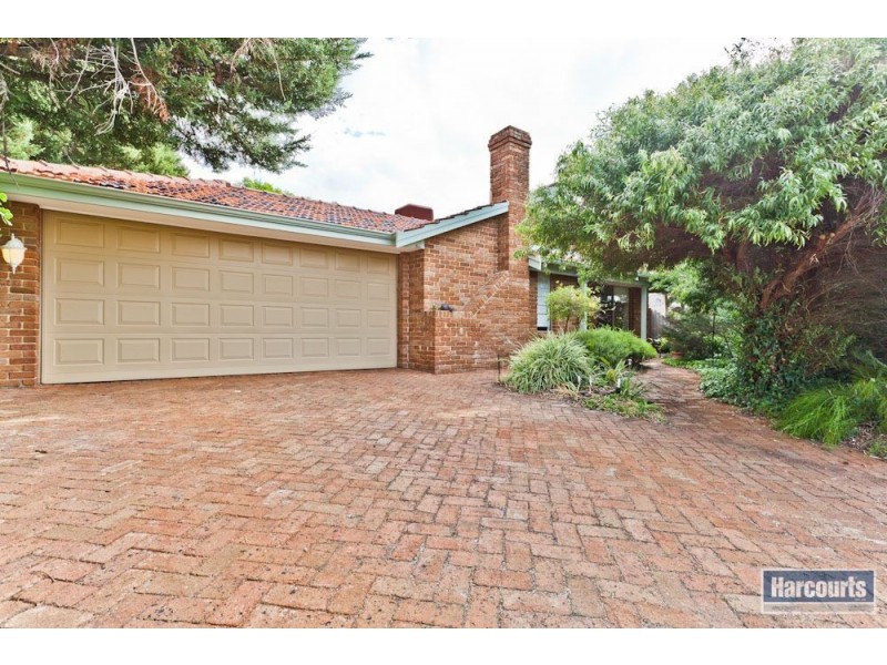 12 Richardson Arcade, Winthrop WA 6150