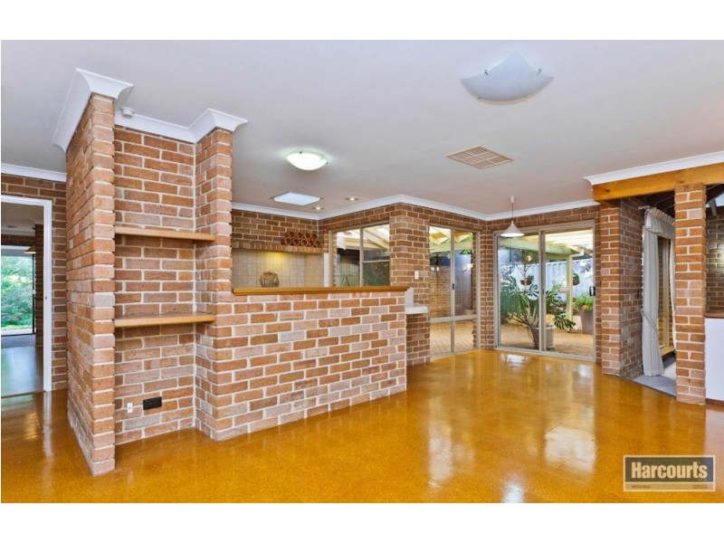 12 Richardson Arcade, Winthrop WA 6150