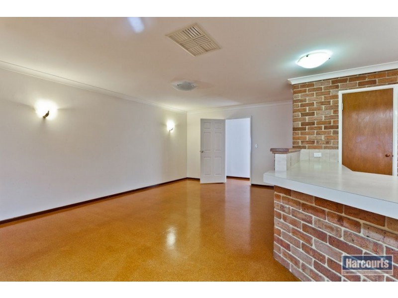 12 Richardson Arcade, Winthrop WA 6150