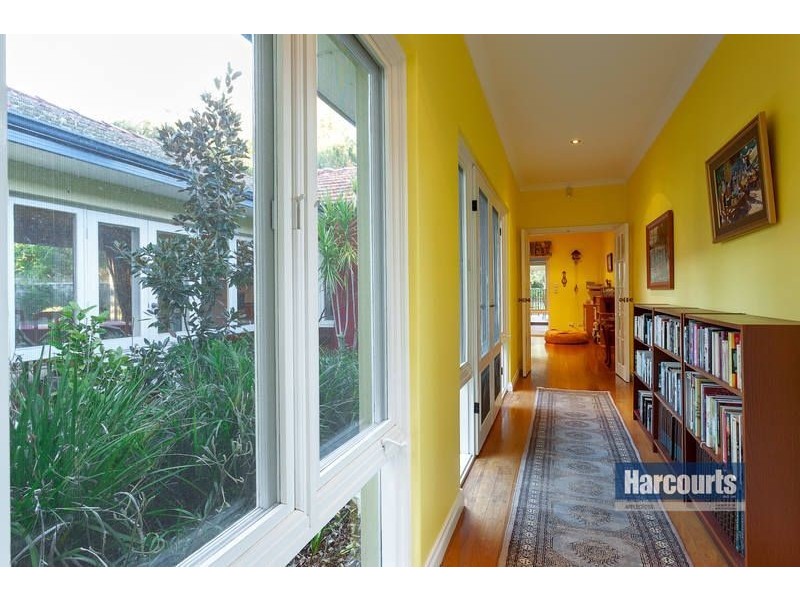 112 Matheson Road, Applecross WA 6153