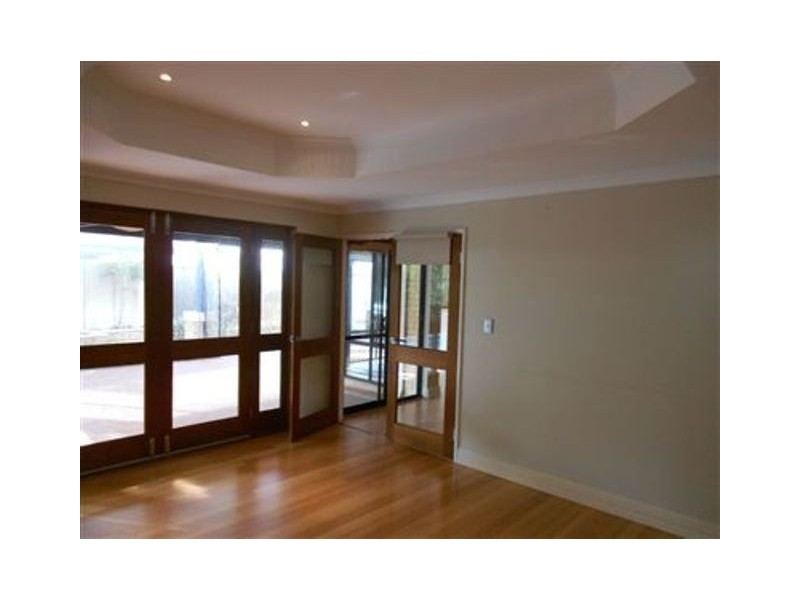 12 Connaught Gardens, Canning Vale WA 6155