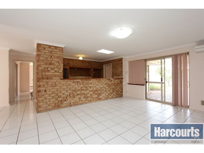 51 Aitken Drive, Winthrop WA 6150