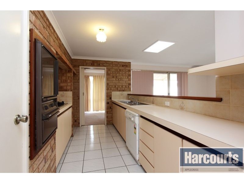 51 Aitken Drive, Winthrop WA 6150