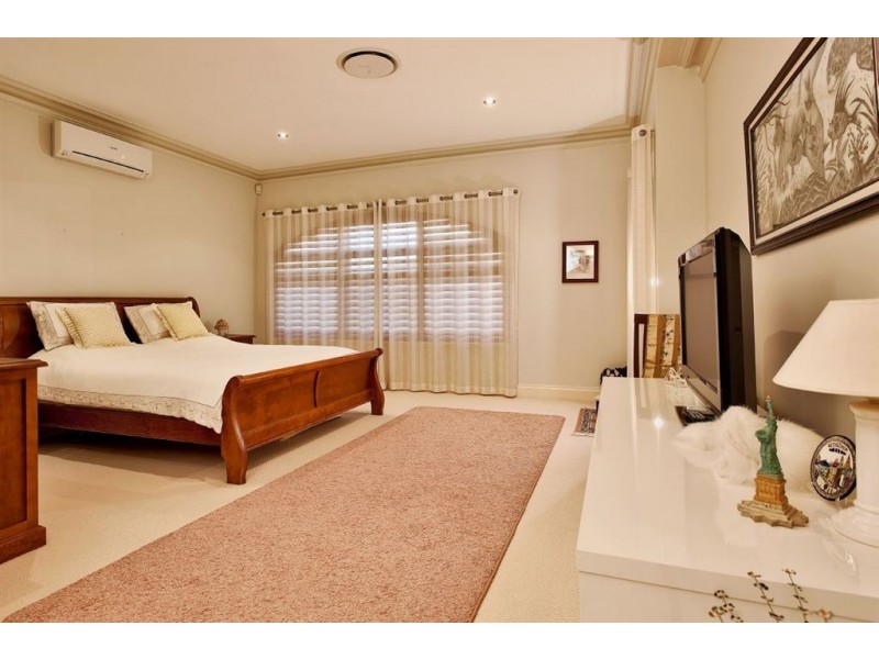 49 Duncraig Road, Applecross WA 6153