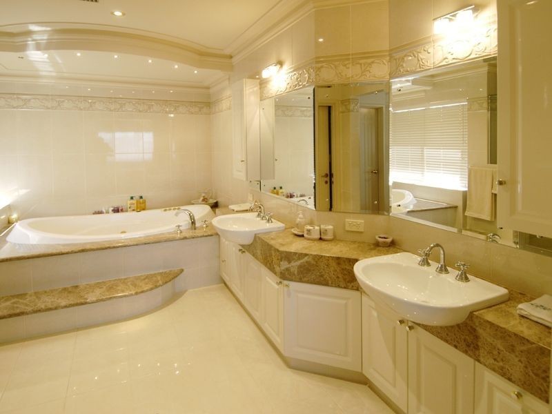 14 Crossman Pass, Salter Point WA 6152