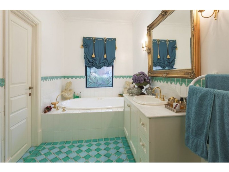 15 Blackwall Reach Parade, Bicton WA 6157