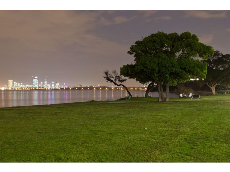 27 The Strand, Applecross WA 6153