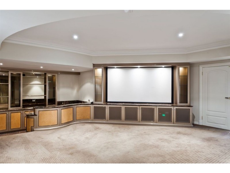 27 The Strand, Applecross WA 6153