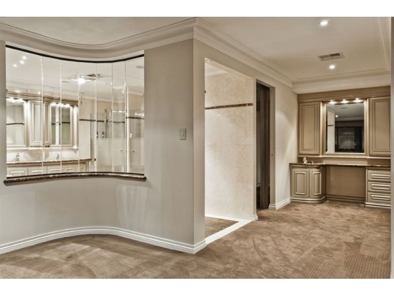 27 The Strand, Applecross WA 6153