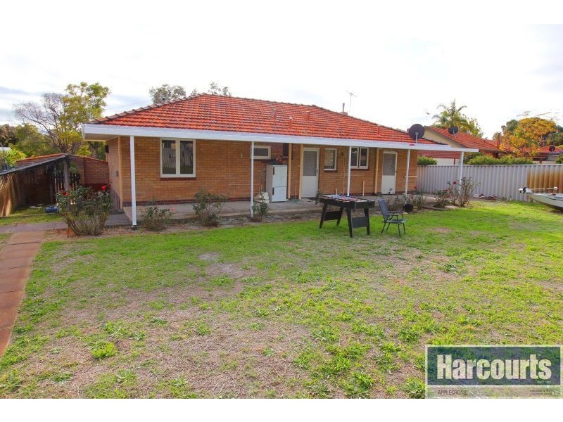 17 Hayward Way, Myaree WA 6154