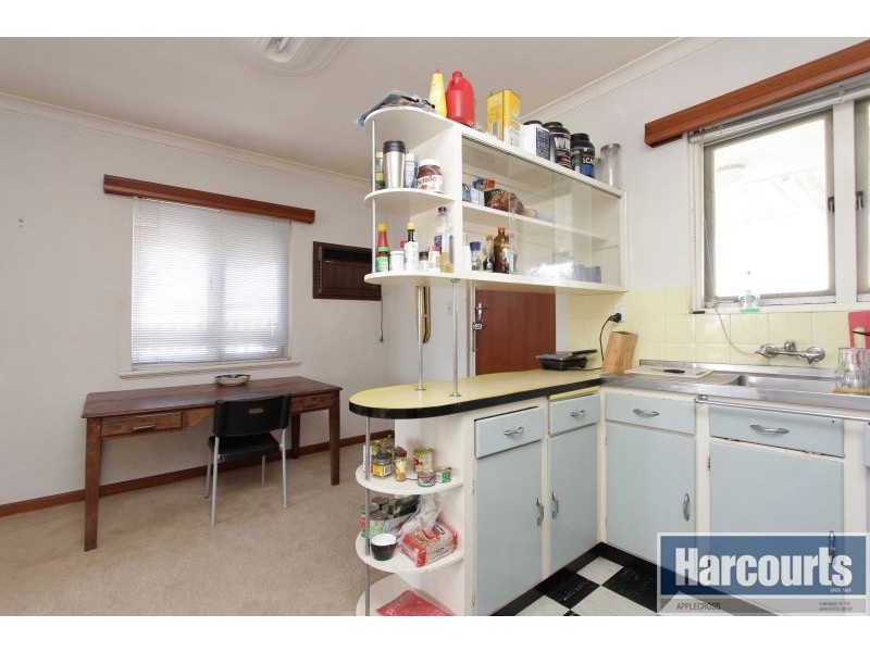 17 Hayward Way, Myaree WA 6154
