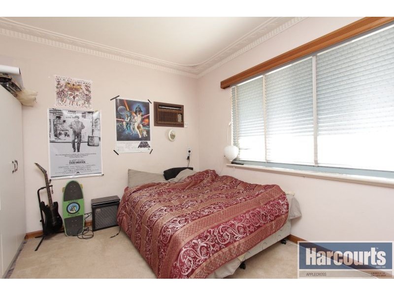 17 Hayward Way, Myaree WA 6154