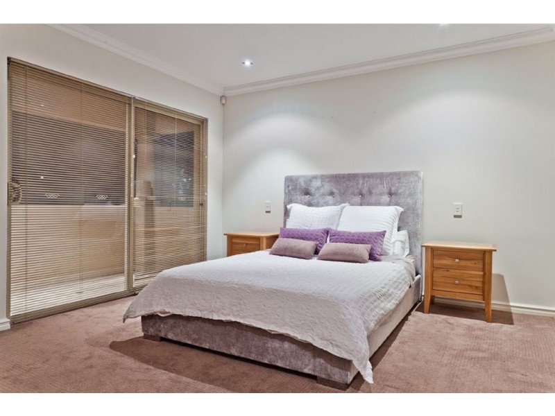 23A Swan Road, Attadale WA 6156