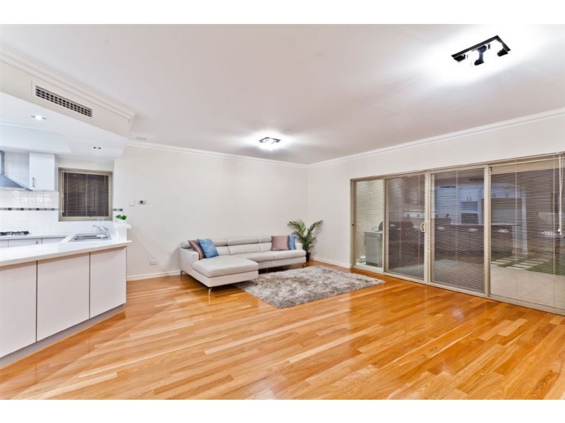 23A Swan Road, Attadale WA 6156