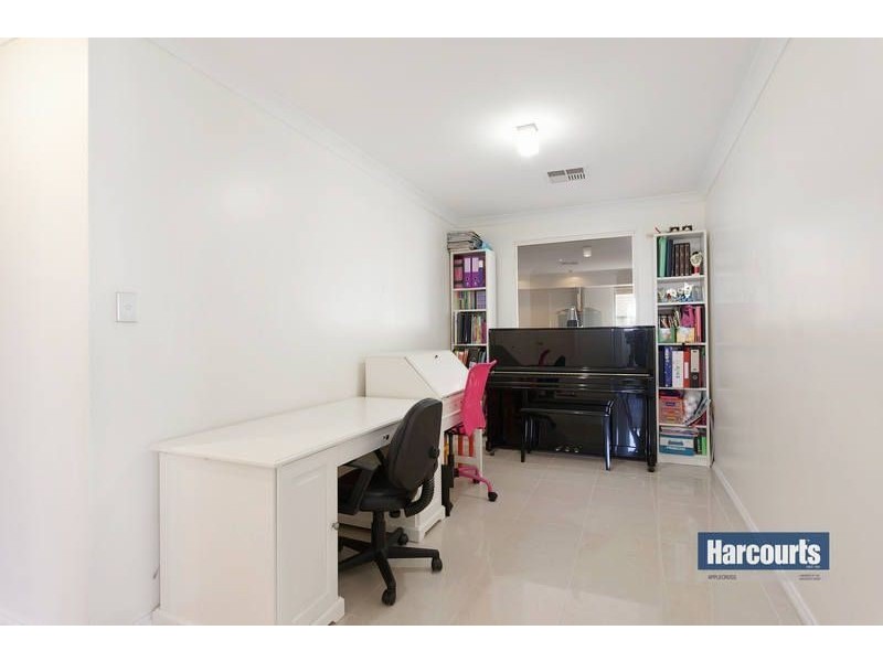 13 Conimbla Lane, Aubin Grove WA 6164