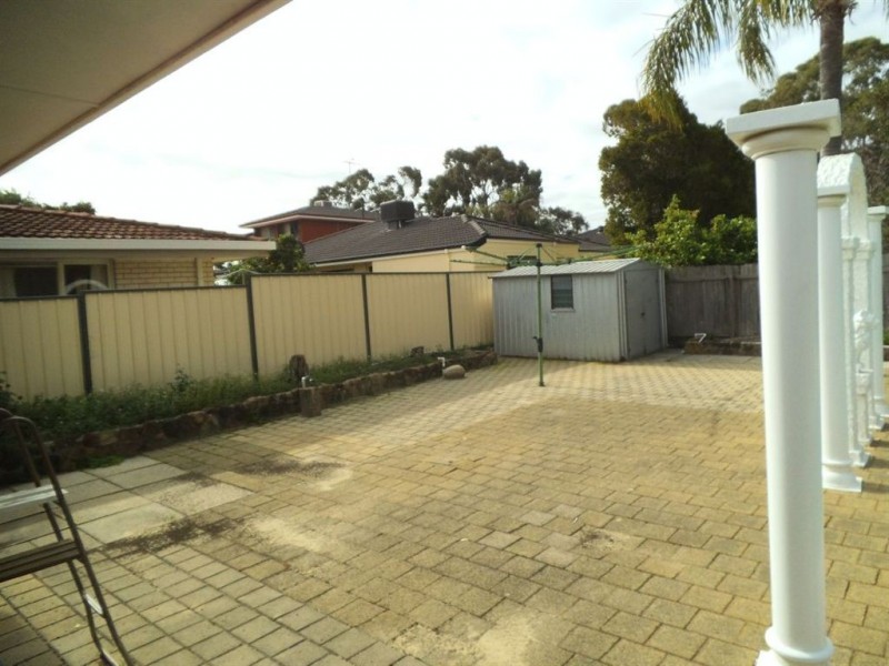 30 Ardessie Street, Ardross WA 6153