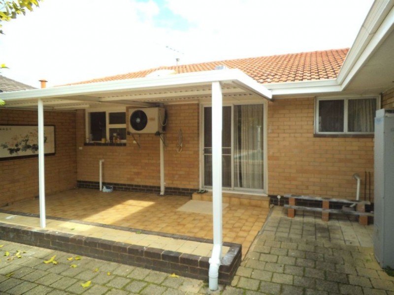 30 Ardessie Street, Ardross WA 6153