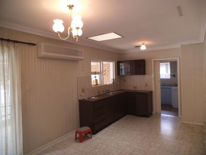 30 Ardessie Street, Ardross WA 6153