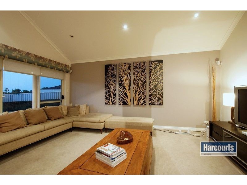 3 Boylen Rise, Winthrop WA 6150