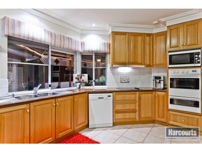 4 Rushton Court, Kardinya WA 6163