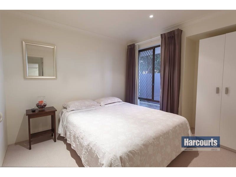 1 King Close, Winthrop WA 6150