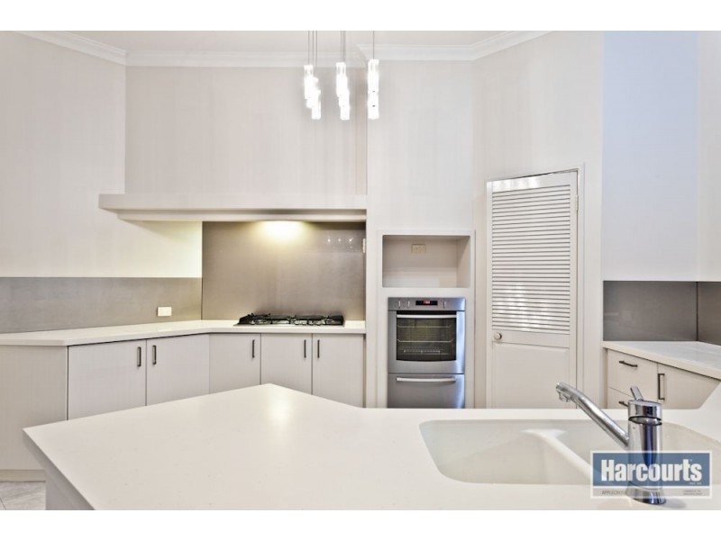 24 Brockman Avenue, Bull Creek WA 6149