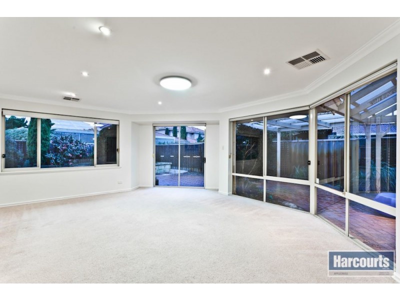 24 Brockman Avenue, Bull Creek WA 6149