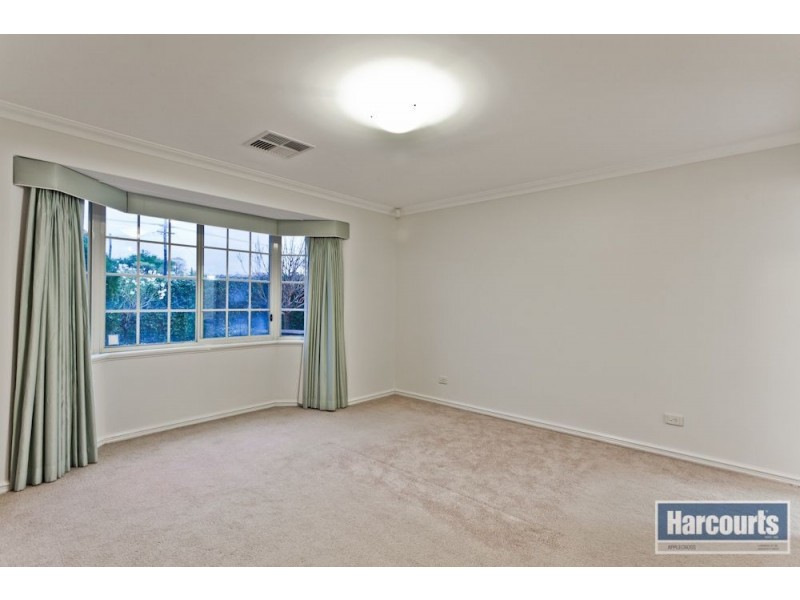 24 Brockman Avenue, Bull Creek WA 6149