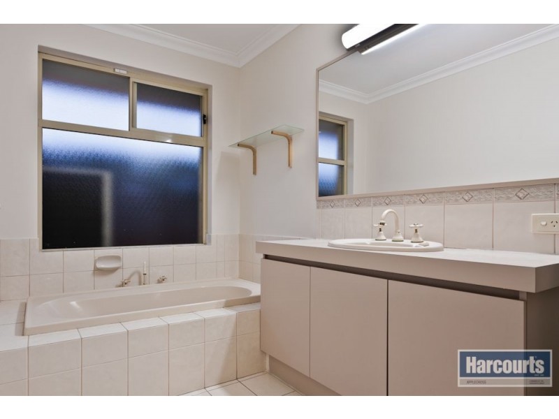 24 Brockman Avenue, Bull Creek WA 6149