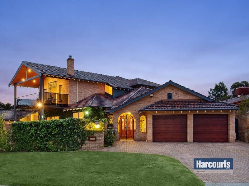 25 Paterson Gardens, Winthrop WA 6150