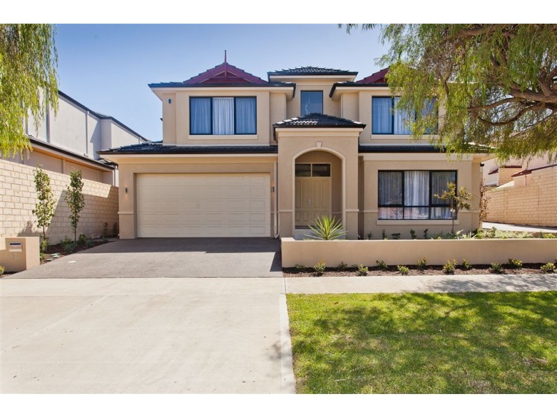 17A Bombard Street, Ardross WA 6153