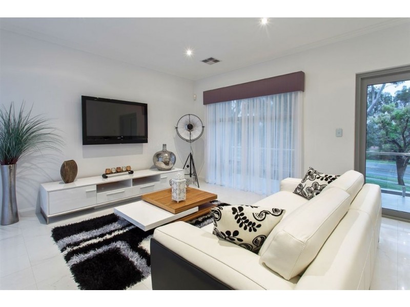 17 Pinnata Mews, Churchlands WA 6018