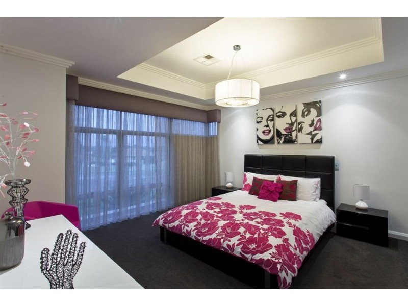 17 Pinnata Mews, Churchlands WA 6018