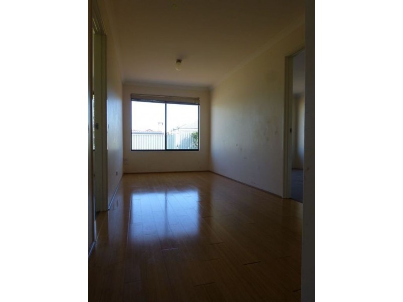 4 Coralgum Green, South Lake WA 6164