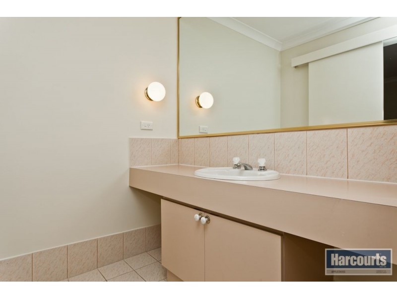 30 Blakers Ridge, Winthrop WA 6150