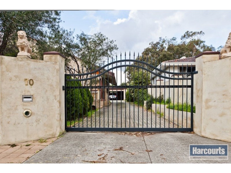 70 Riseley Street, Ardross WA 6153