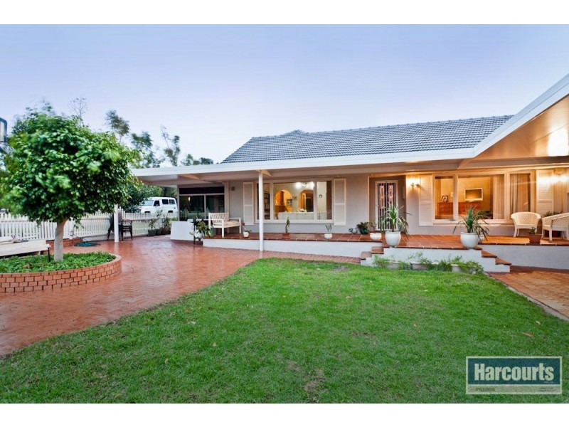 2 Fletcher Street, Applecross WA 6153