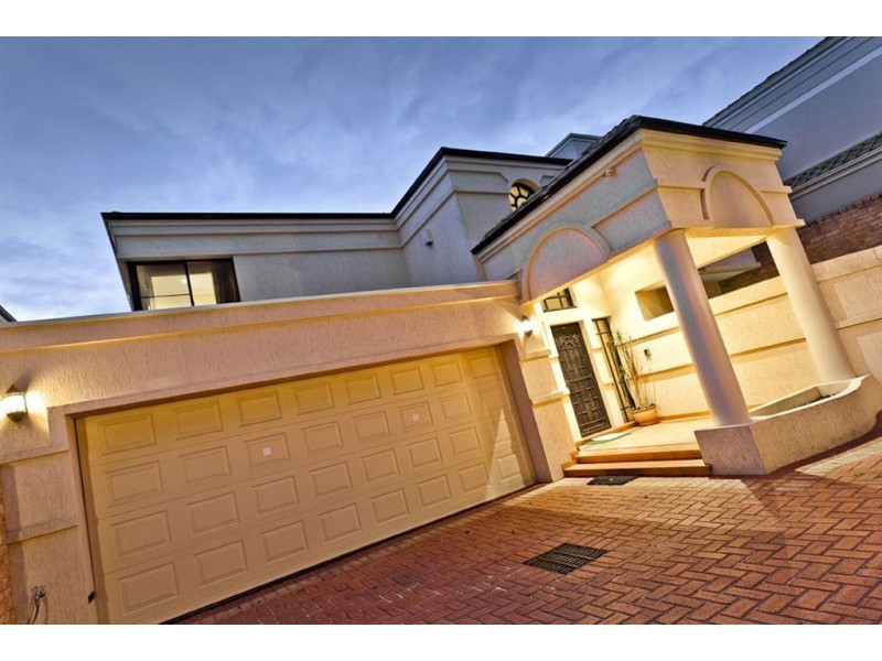 12C Fraser Road, Applecross WA 6153