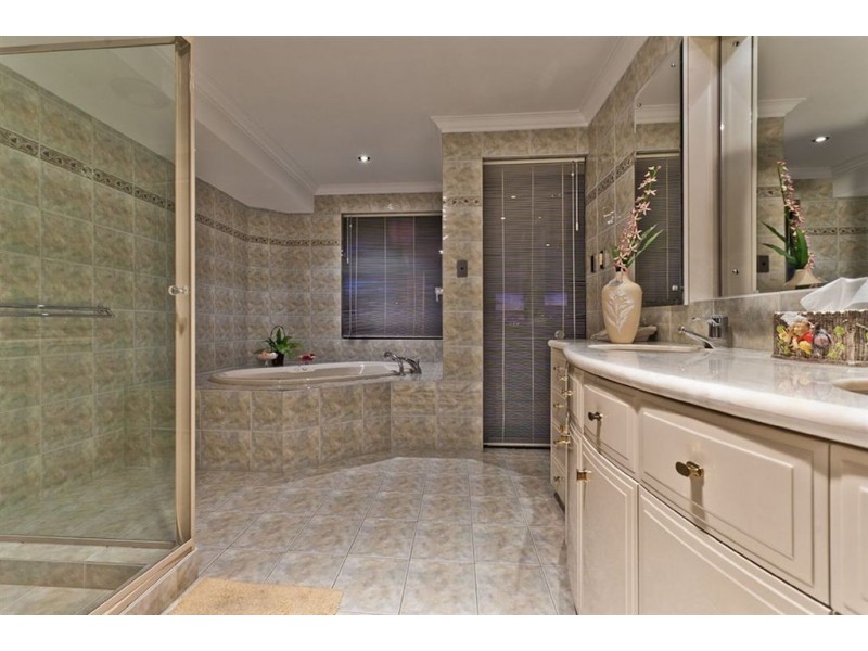 12C Fraser Road, Applecross WA 6153
