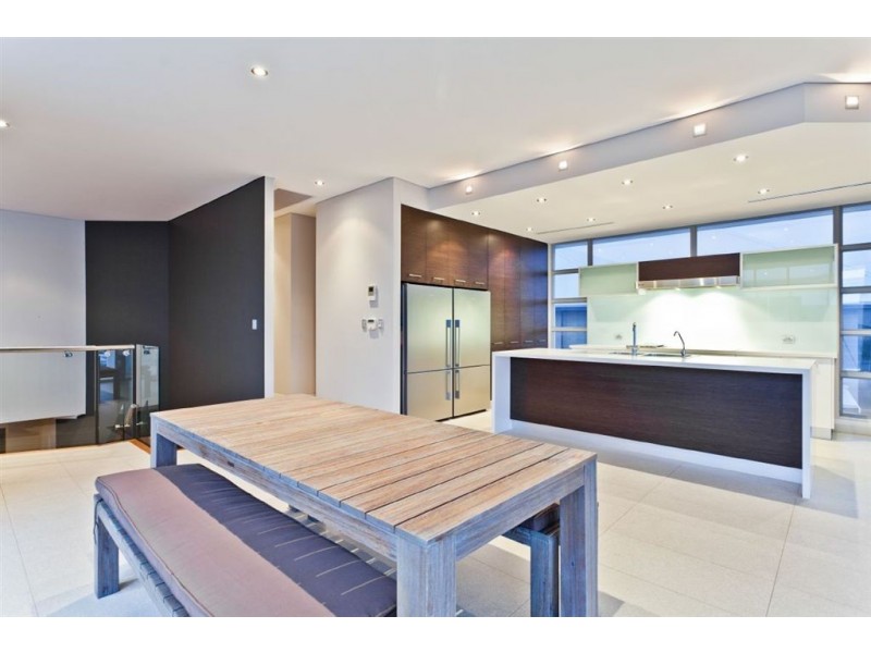 6 Navan Court, Beaconsfield WA 6162