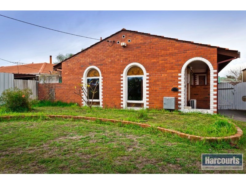 102 Westfield Street, Maddington WA 6109