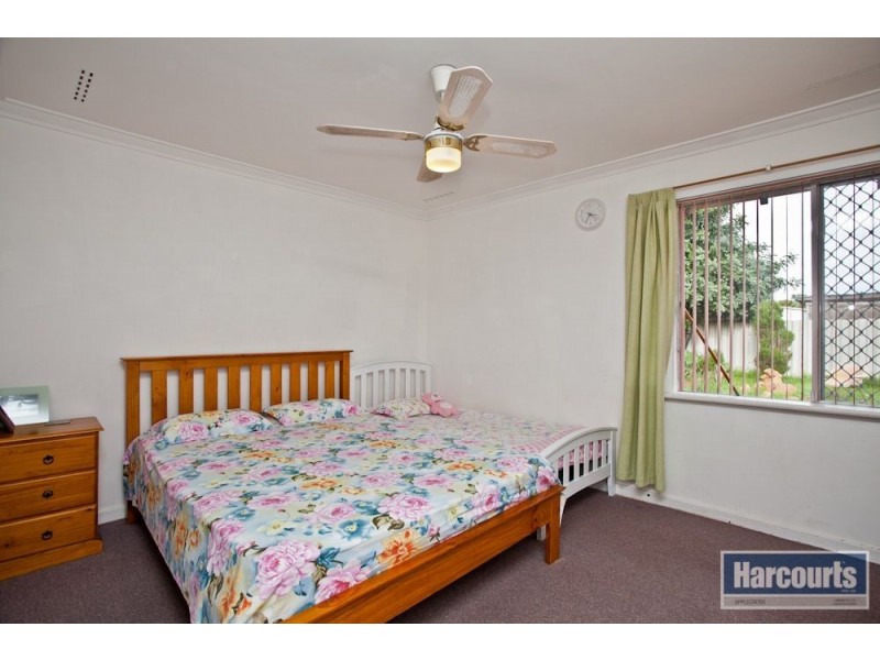 102 Westfield Street, Maddington WA 6109