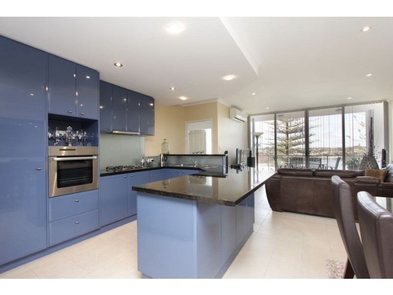 303/1 The Esplanade, Mount Pleasant WA 6153