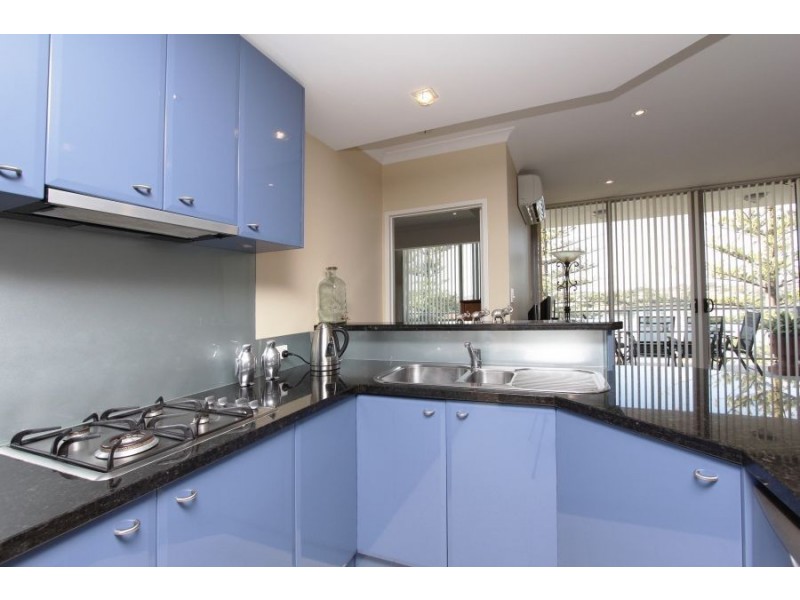 303/1 The Esplanade, Mount Pleasant WA 6153