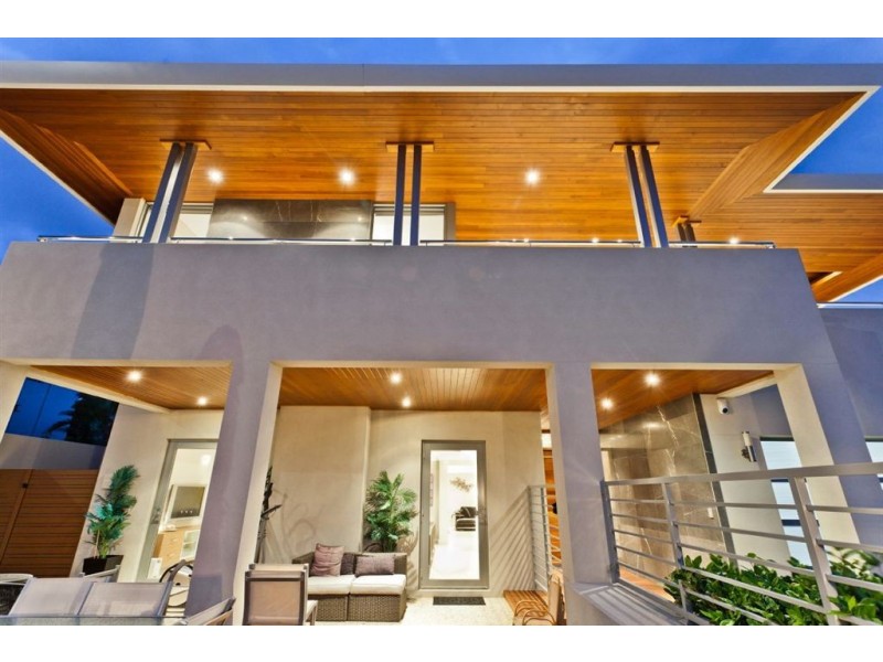 11 Dee Road, Applecross WA 6153