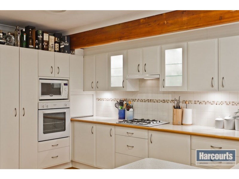 4 Hackett Pass, Winthrop WA 6150