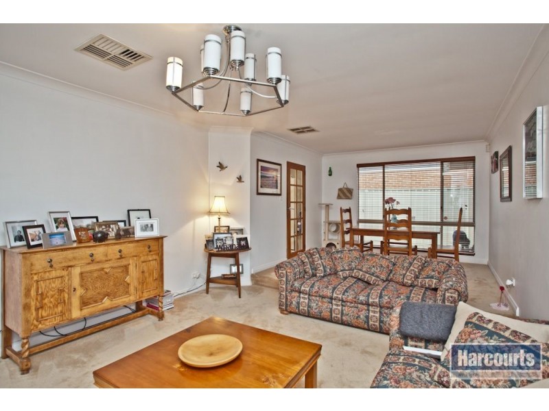 14 Keenan Way, Winthrop WA 6150