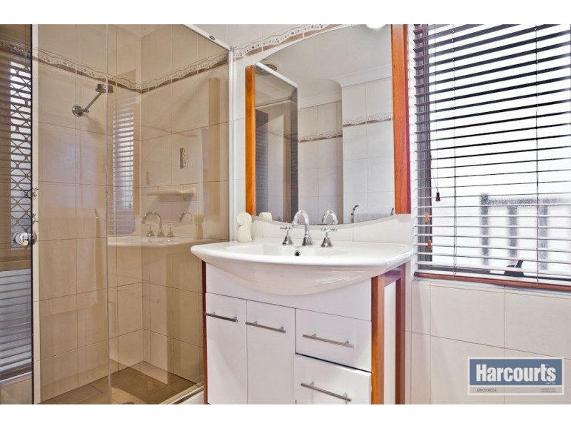 14 Keenan Way, Winthrop WA 6150