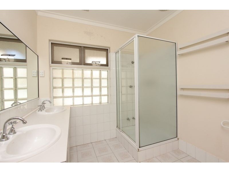 32 Ardessie Street, Ardross WA 6153