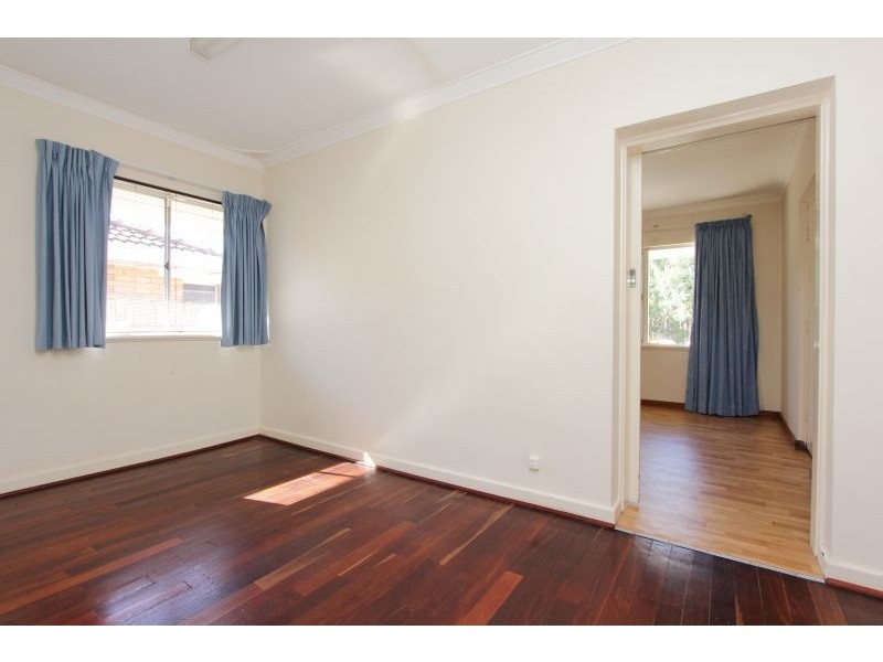 32 Ardessie Street, Ardross WA 6153